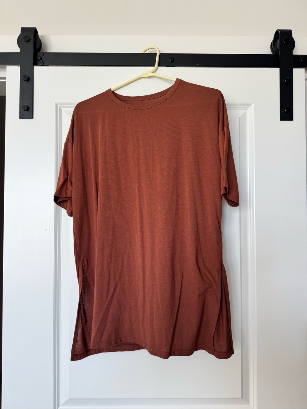 Old Navy Rust Brown Short Sleeve Crew Neck Tee with Side Slit